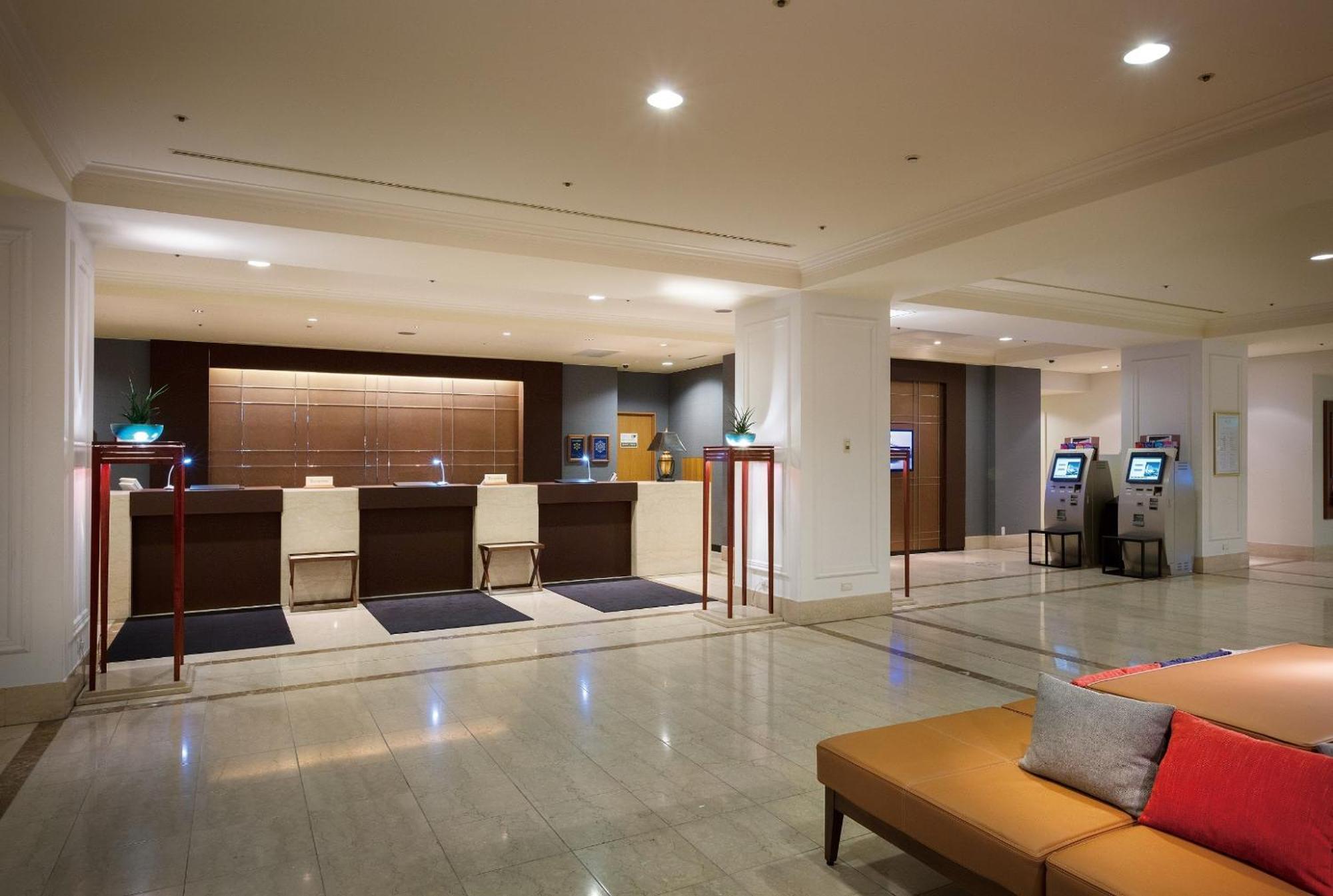 Hotel Associa Toyohashi Ngoại thất bức ảnh The lobby of the hotel