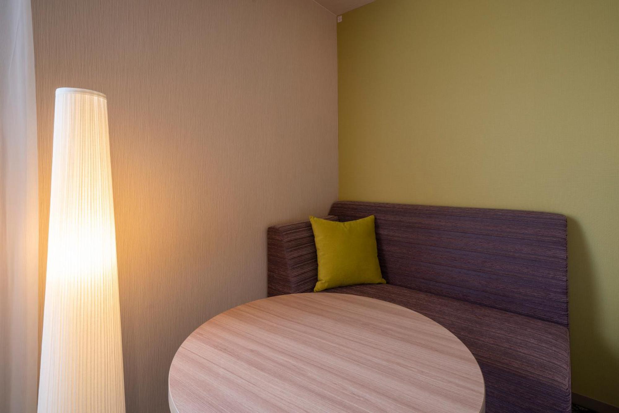 Hotel Associa Toyohashi Ngoại thất bức ảnh A floor lamp